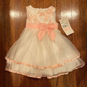 Sweet lace a tulle dress